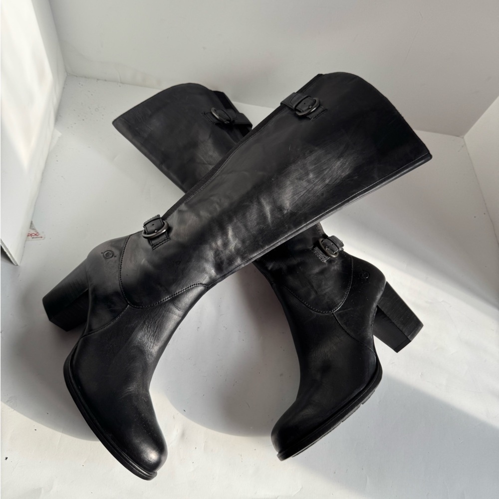 Born Vita Black Leather Women's Boots. Size 7.5 - Picture 2 of 9